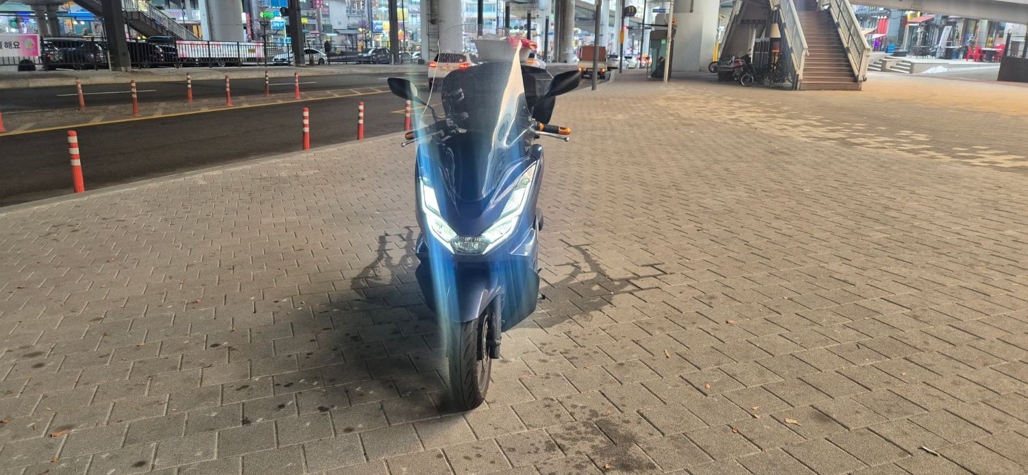 혼다 PCX 125 thumb 2