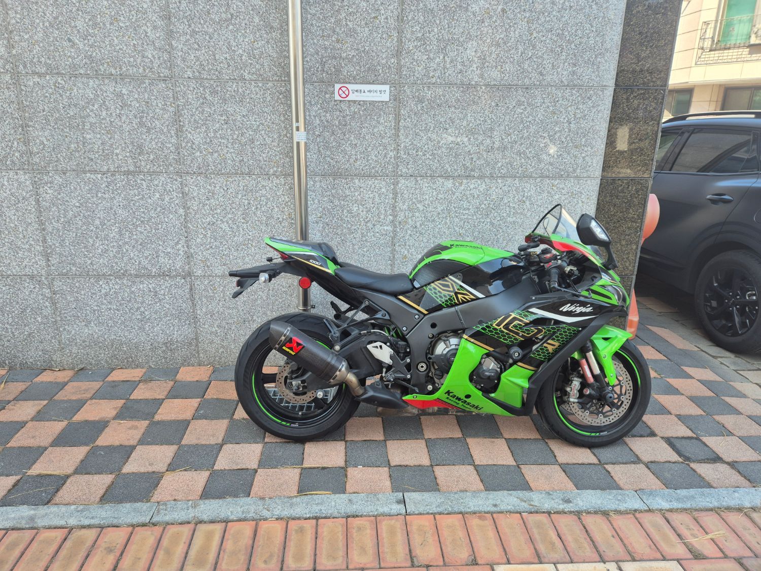 가와사키 닌자 ZX-10R 2017 그린 사진 3