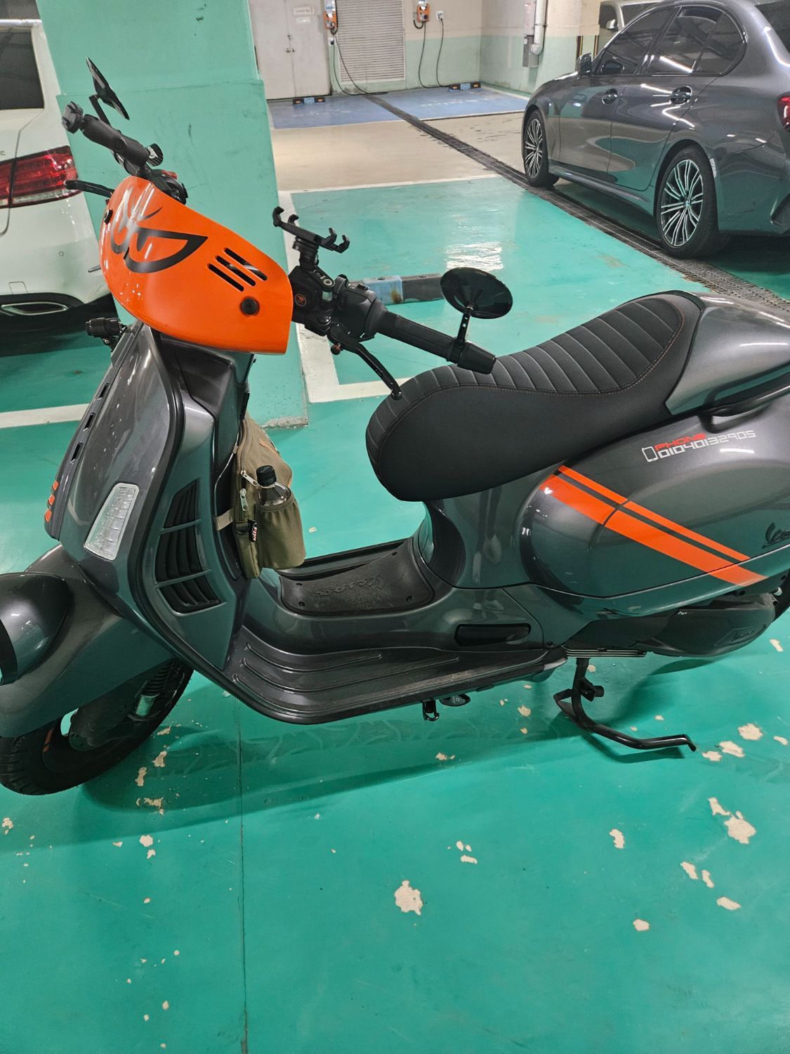 베스파 GTV 300 thumb 2