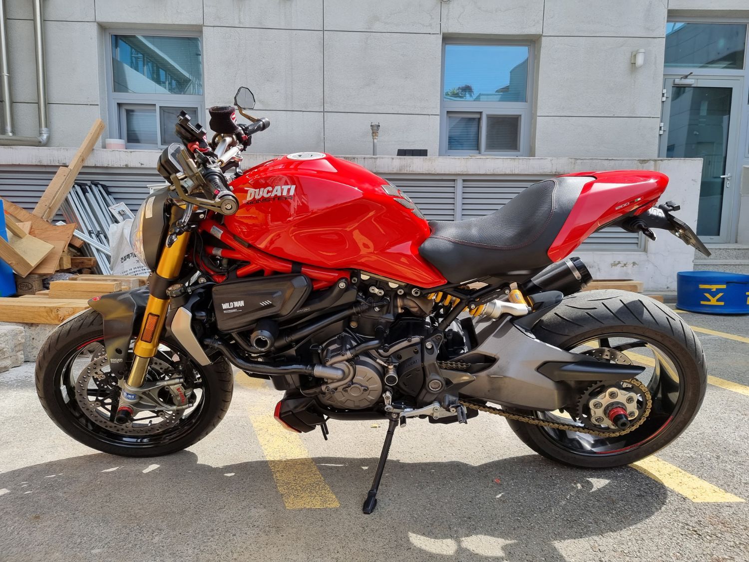 두카티 몬스터 1200 S more