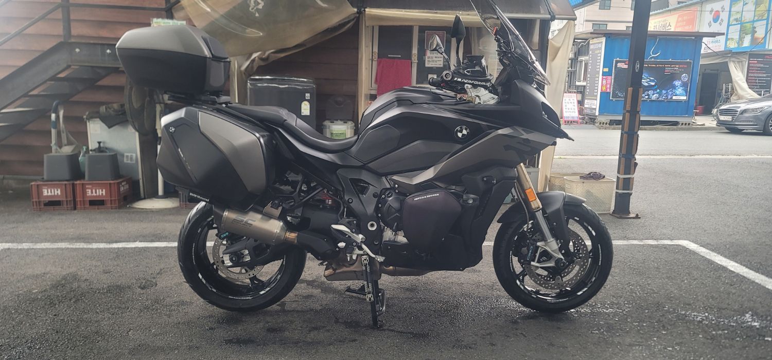 BMW S 1000 XR 2020 블랙 사진 1