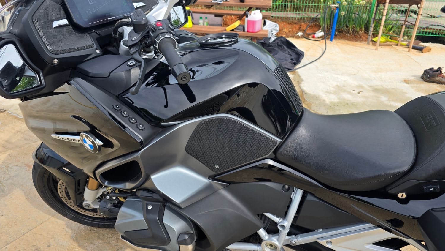 BMW R 1250 RT 2022 블랙 사진 6
