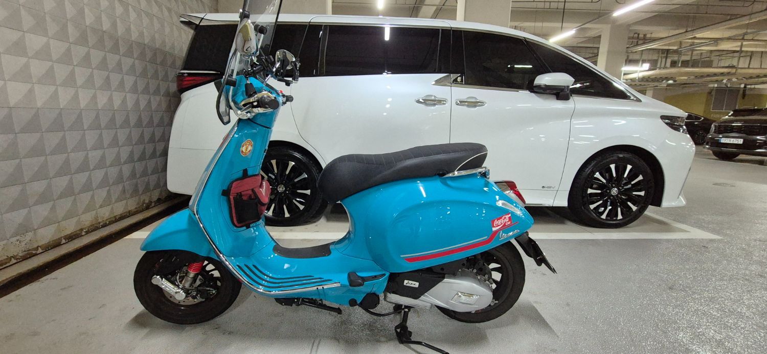 베스파 스프린트 125 ABS more