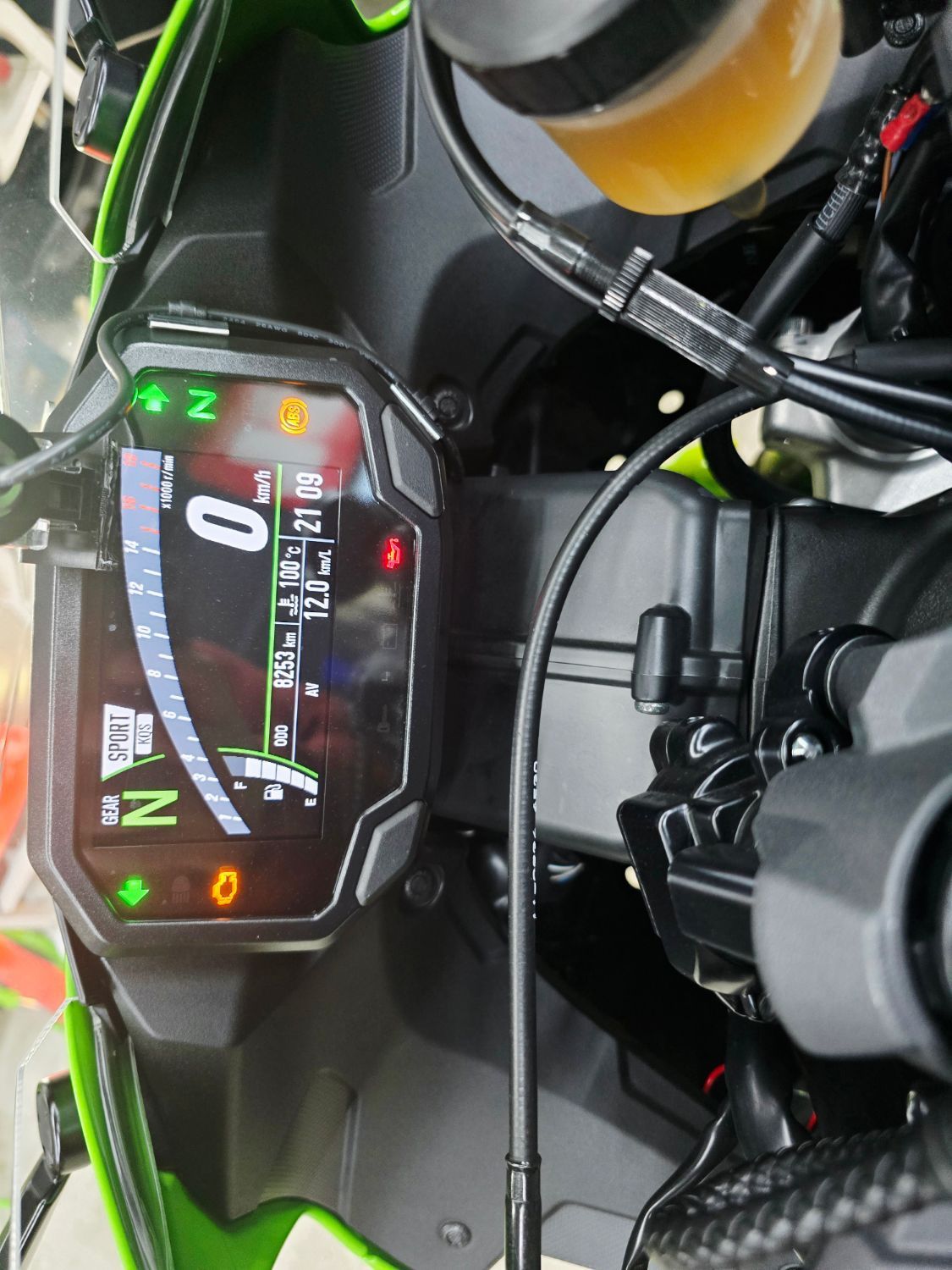 가와사키 닌자 ZX-6R more