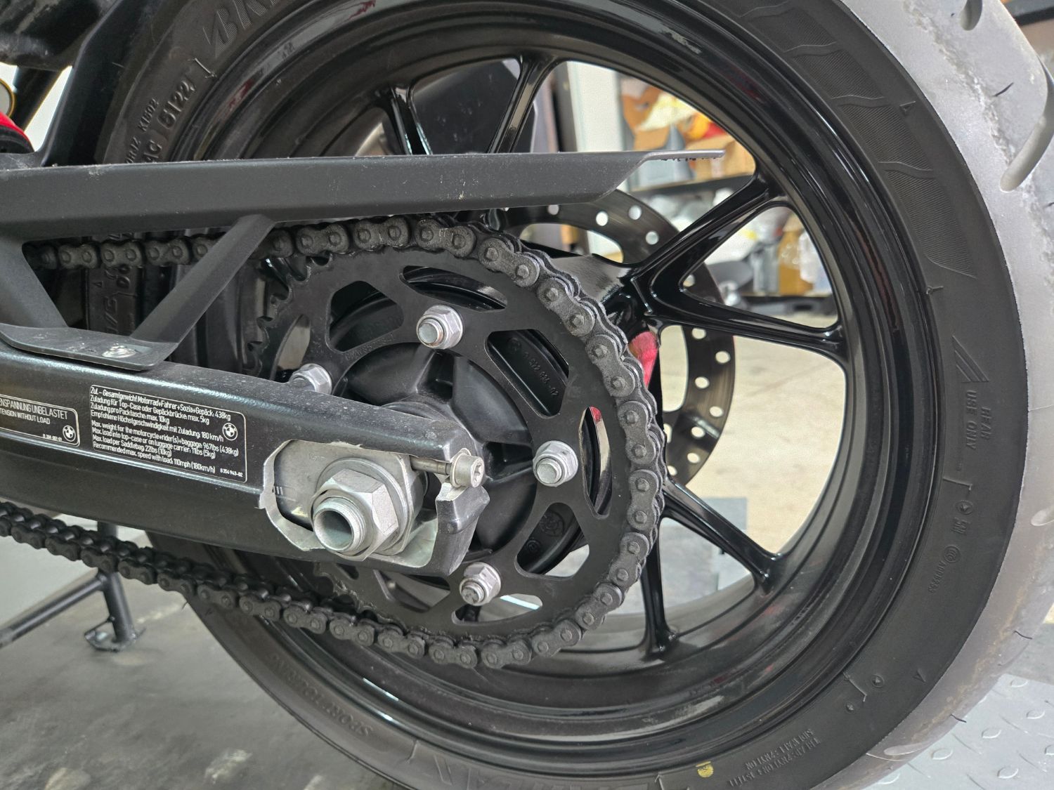 BMW F 900 XR 2024 화이트 사진 6