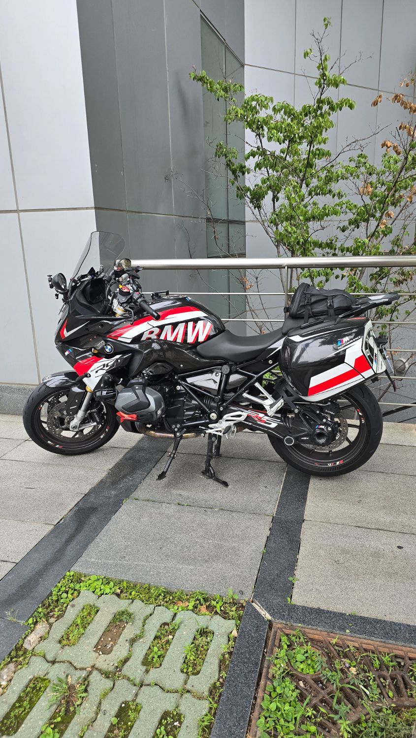 BMW R 1250 RS 2022 블랙 사진 4