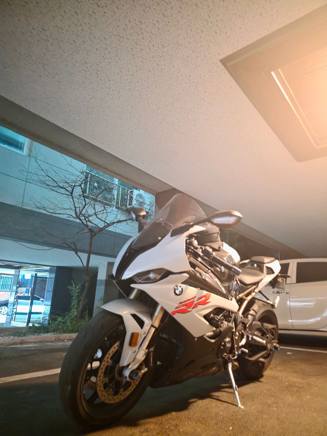BMW S 1000 RR 2021 화이트 사진 1