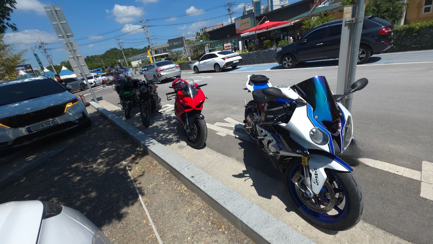 BMW HP4 컴피티션 2014 화이트 사진 5