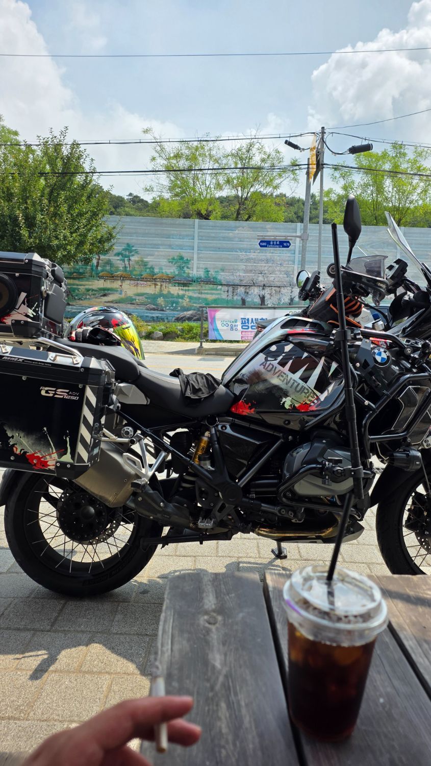 BMW R 1250 GS 어드벤처 2023 블랙 사진 6
