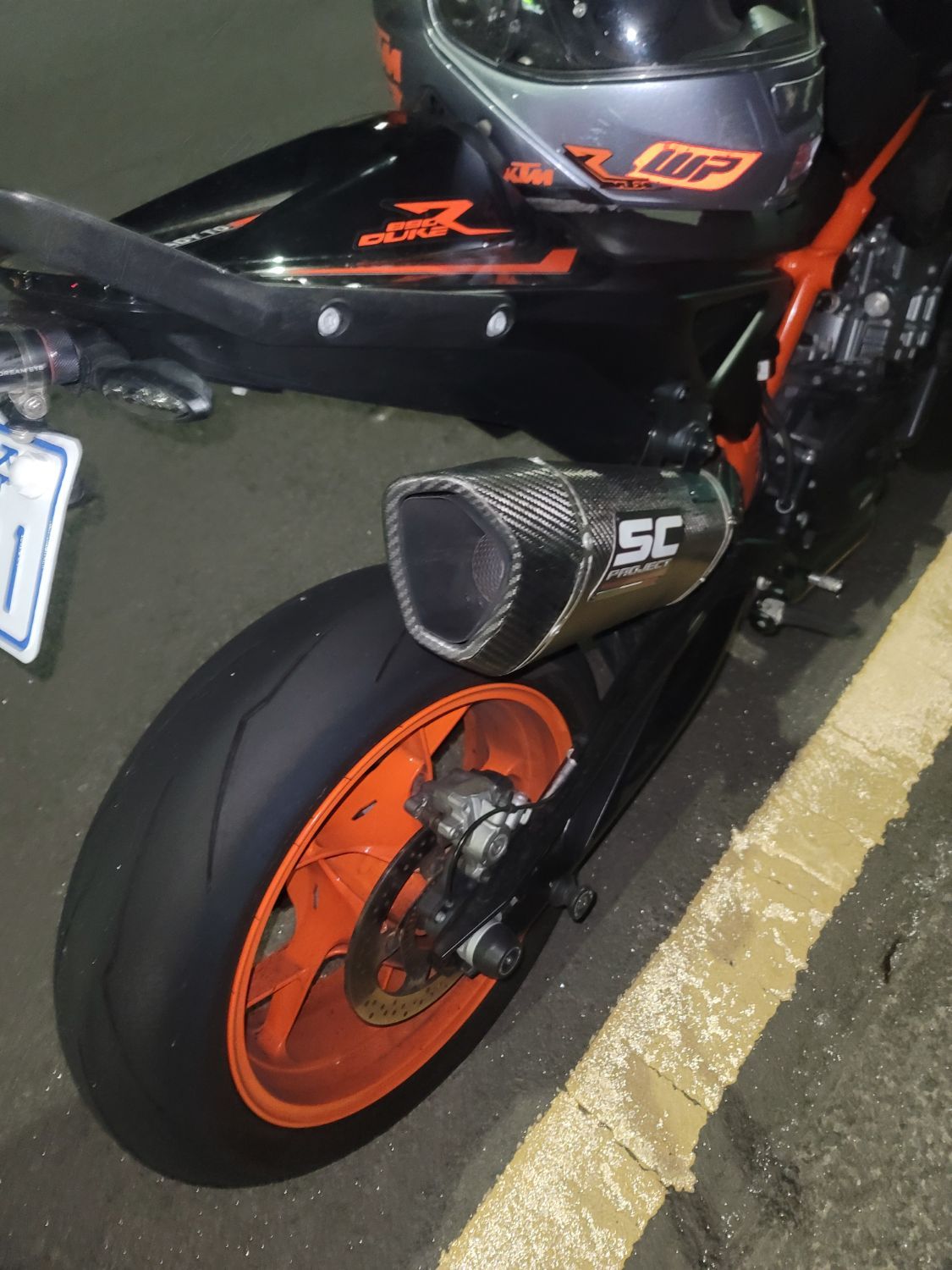 KTM 890 듀크 R thumb 2