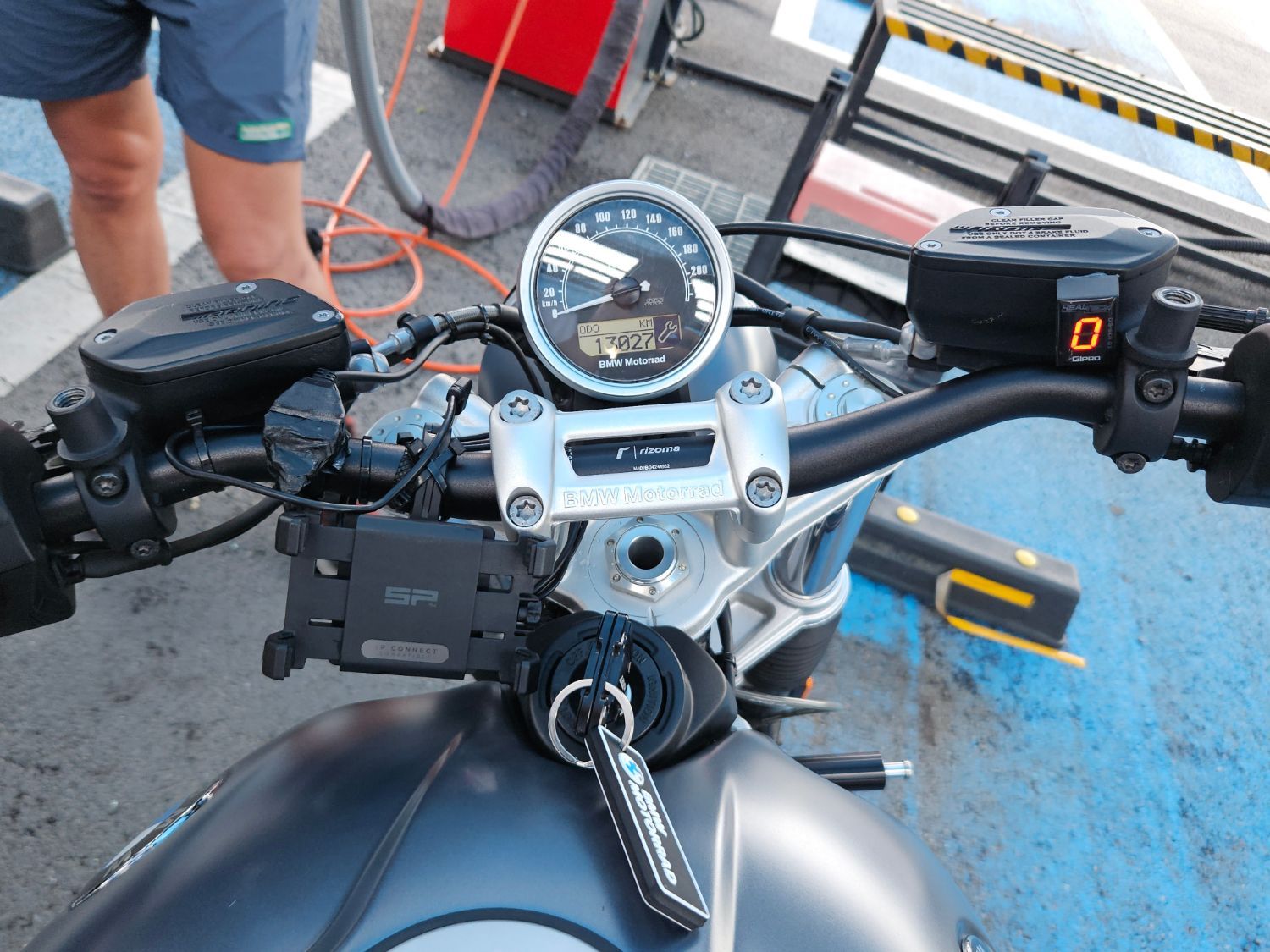 BMW R nine T 스크램블러 2020 화이트 사진 7