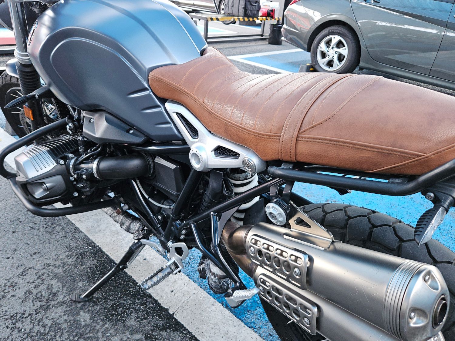 BMW R nine T 스크램블러 2020 화이트 사진 6