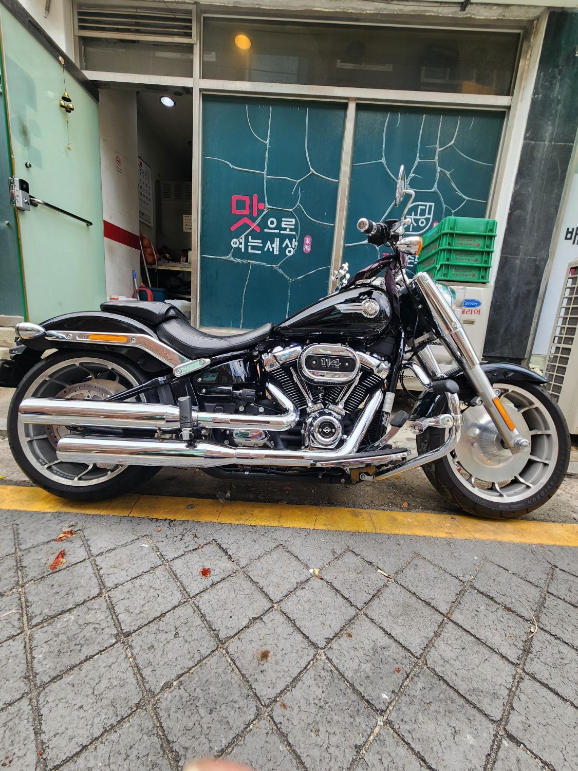 할리데이비슨 팻보이 114 2023 블랙 사진 1