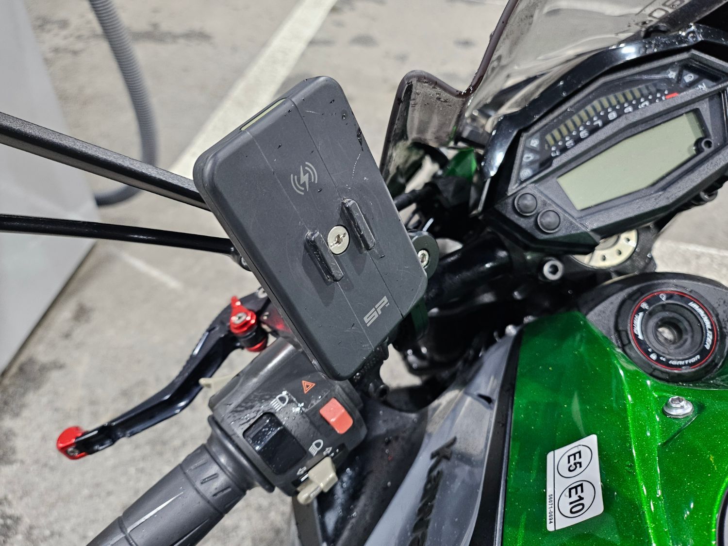 가와사키 Z 1000 R 에디션 2021 건메탈 사진 2