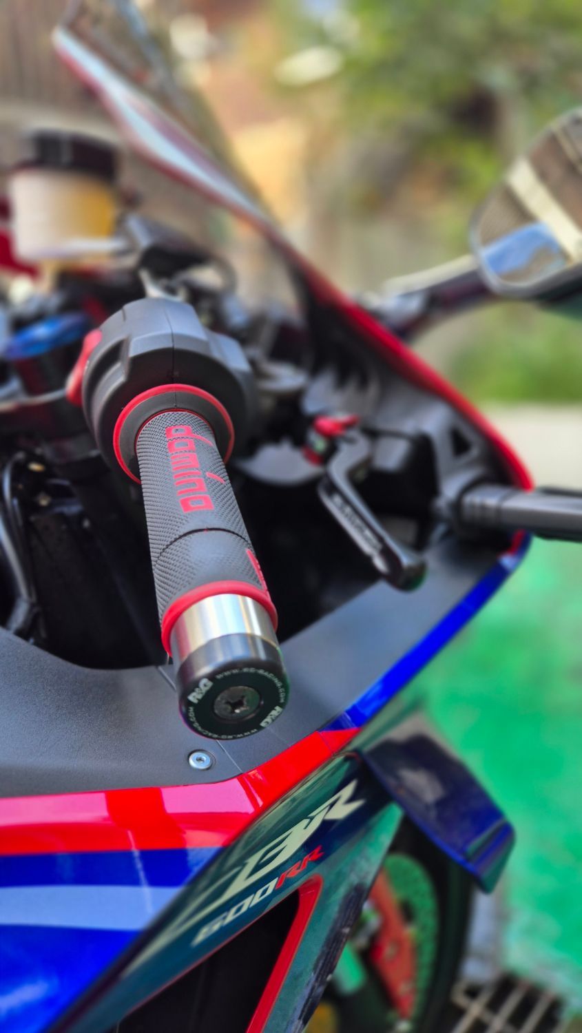 혼다 CBR 600 RR 2025 레드 사진 3