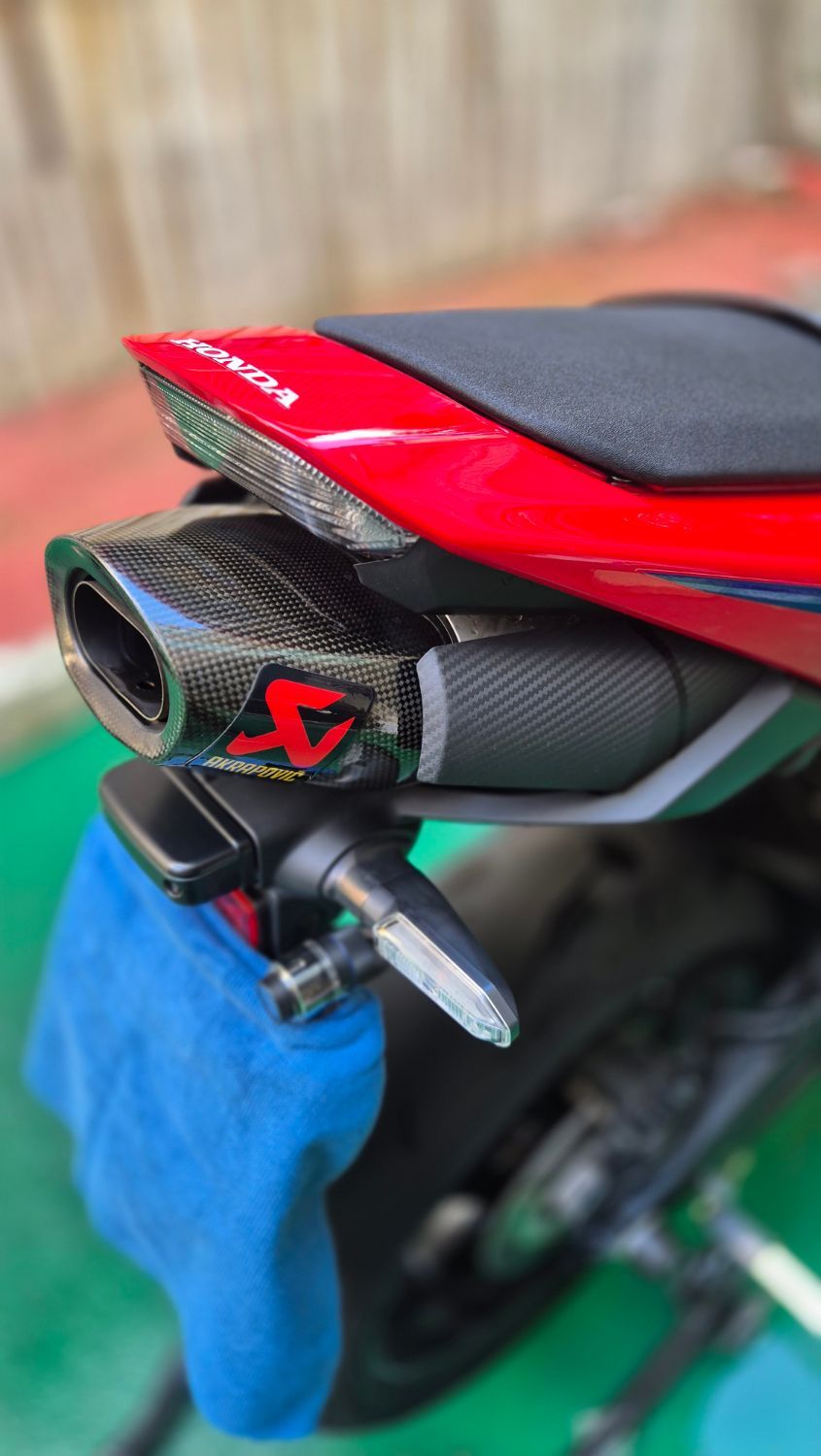 혼다 CBR 600 RR 2025 레드 사진 4