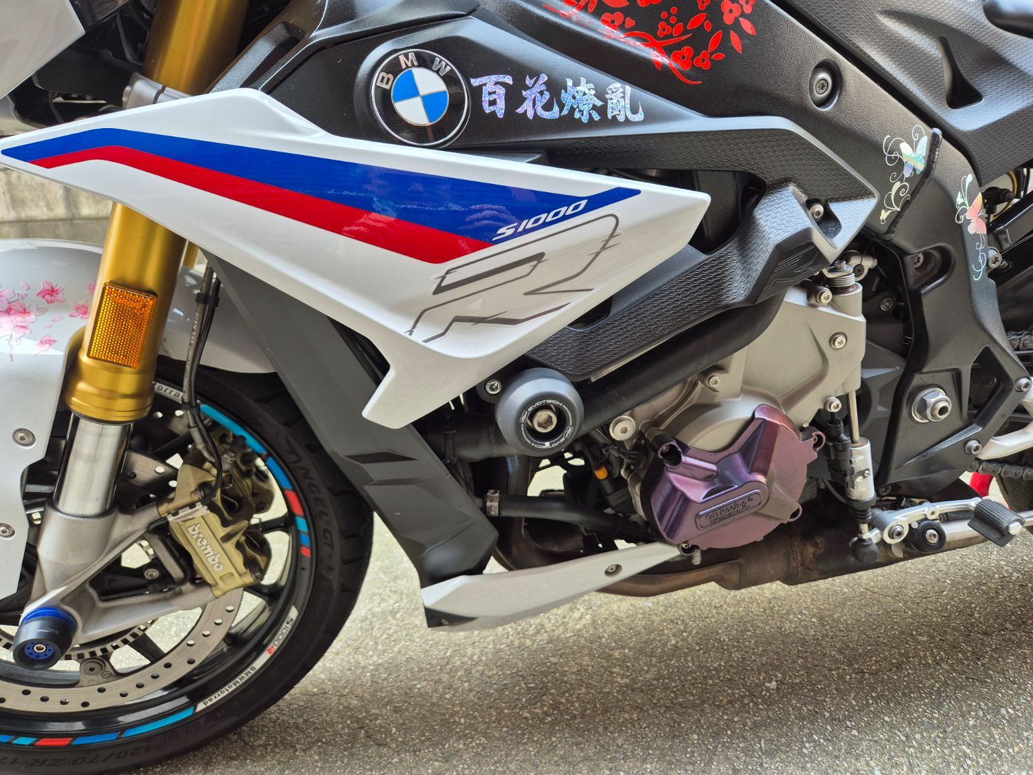 BMW S 1000 R 2019 화이트 사진 3