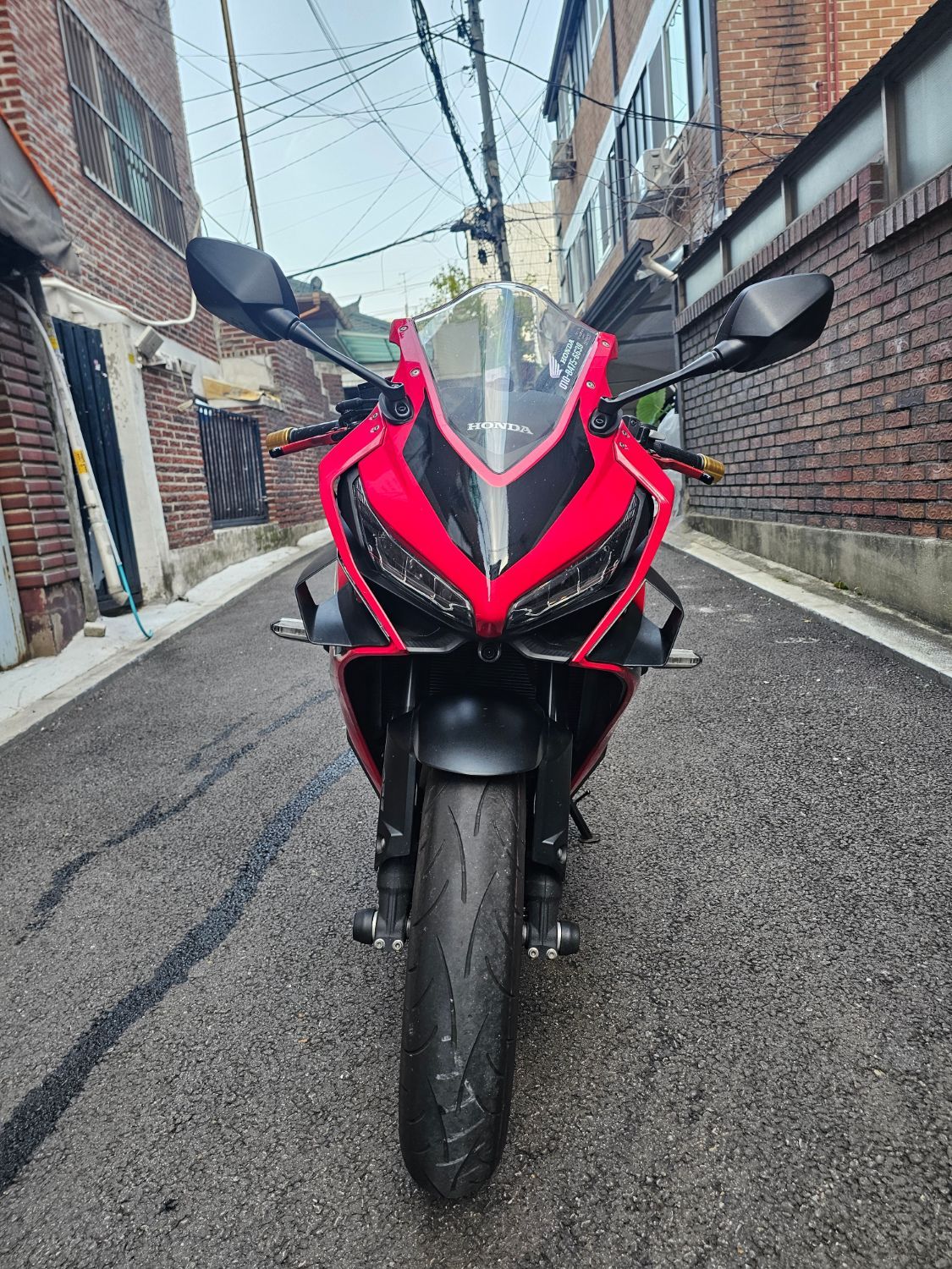 혼다 CBR 650 R 2023 레드 사진 3