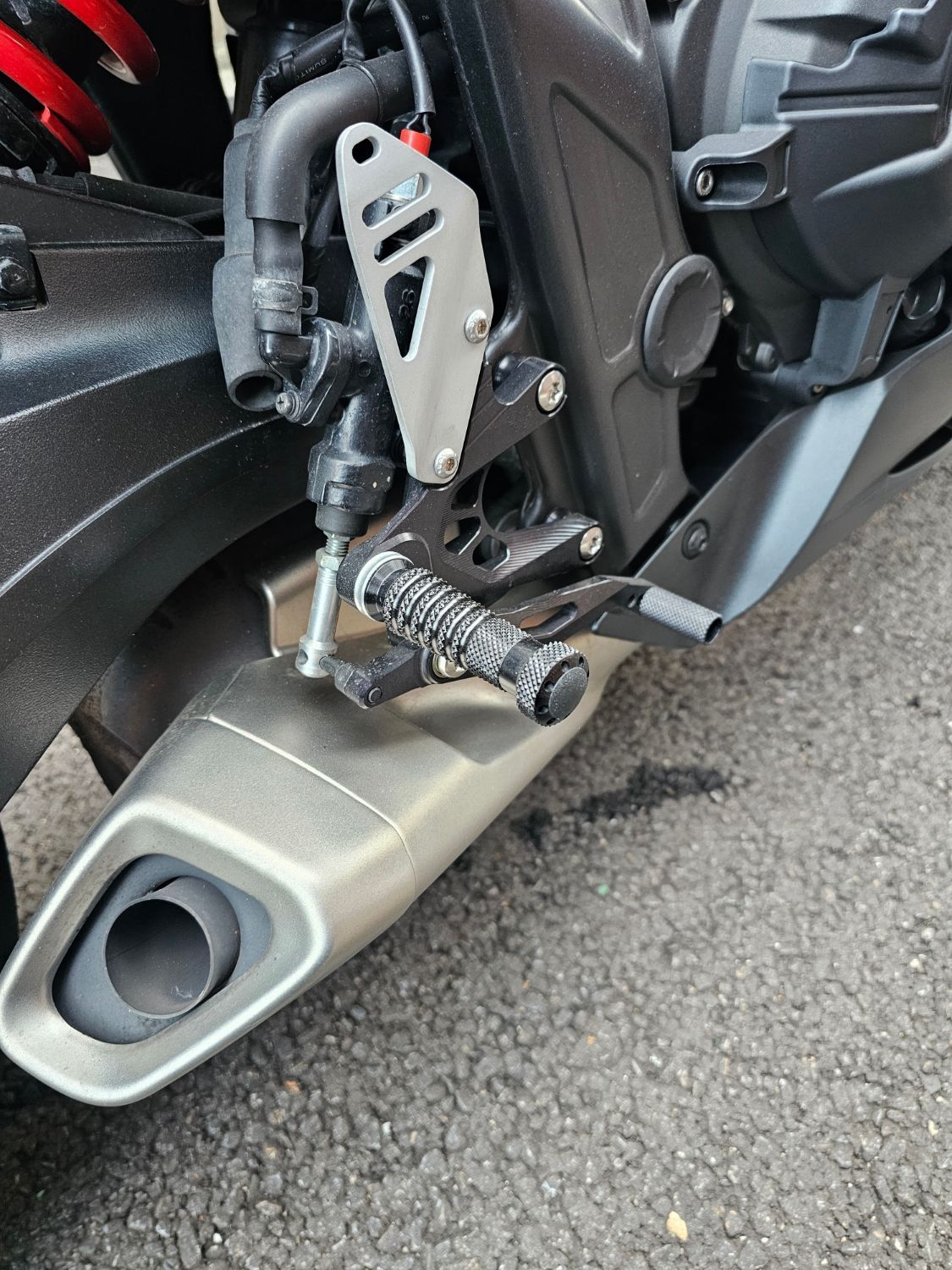 혼다 CBR 650 R 2023 레드 사진 6