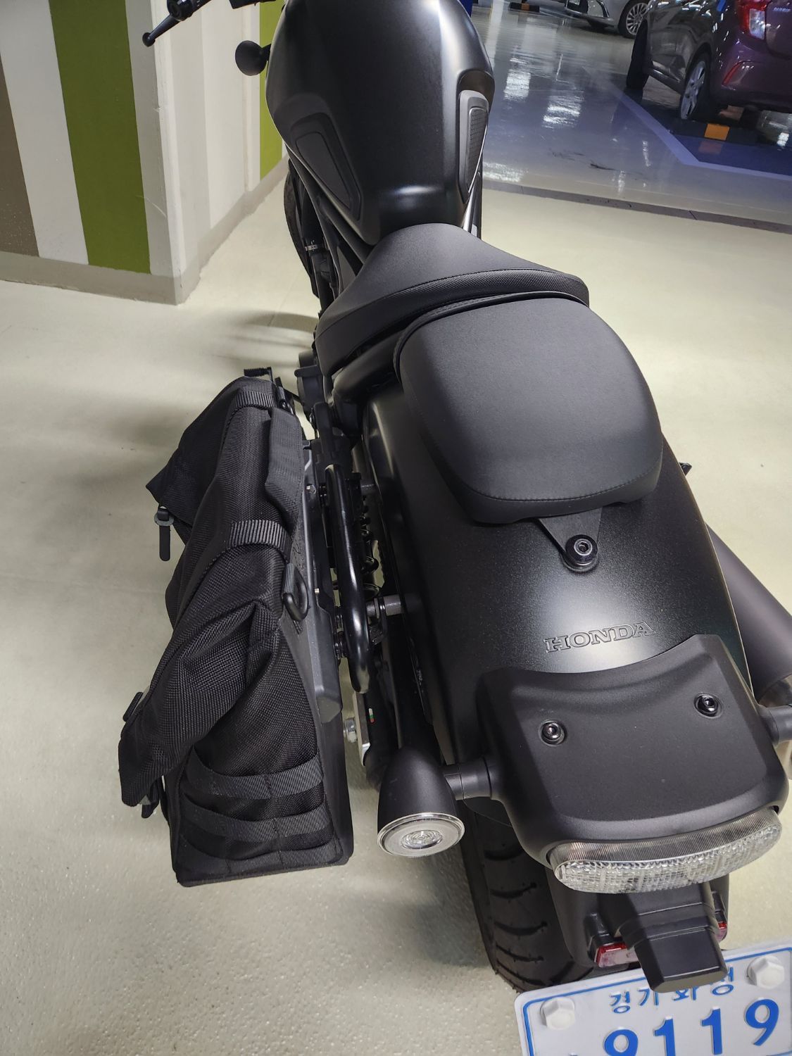 혼다 레블 1100 MT 2025 블랙 사진 5