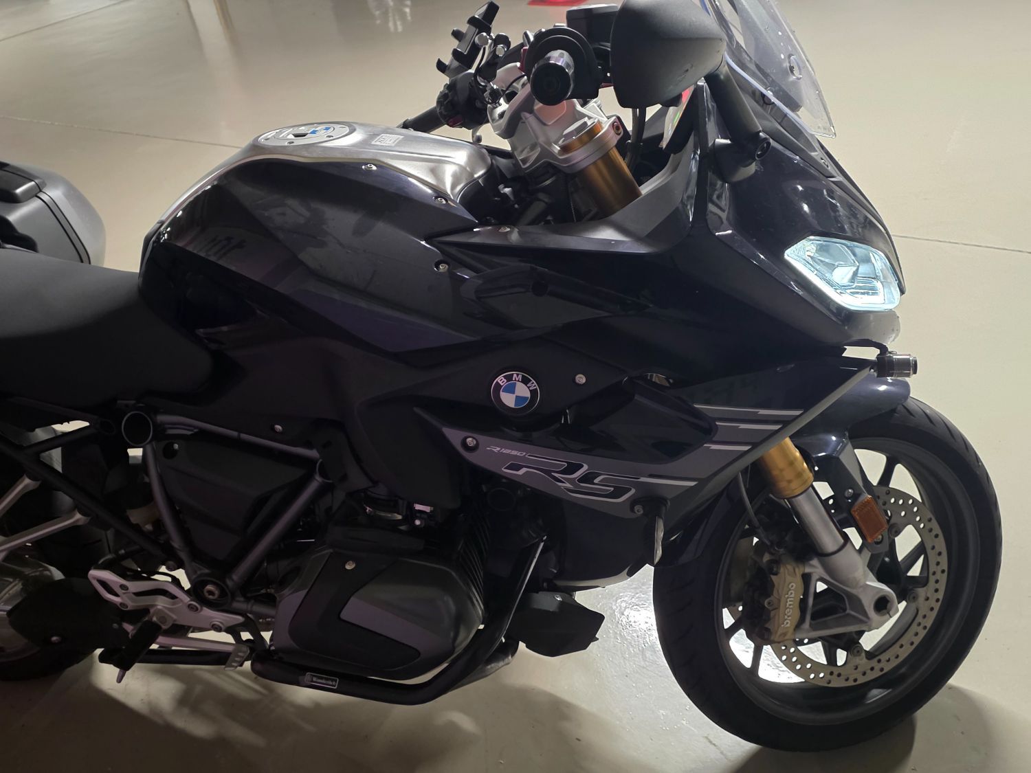 BMW R 1250 RS 2022 실버 사진 5