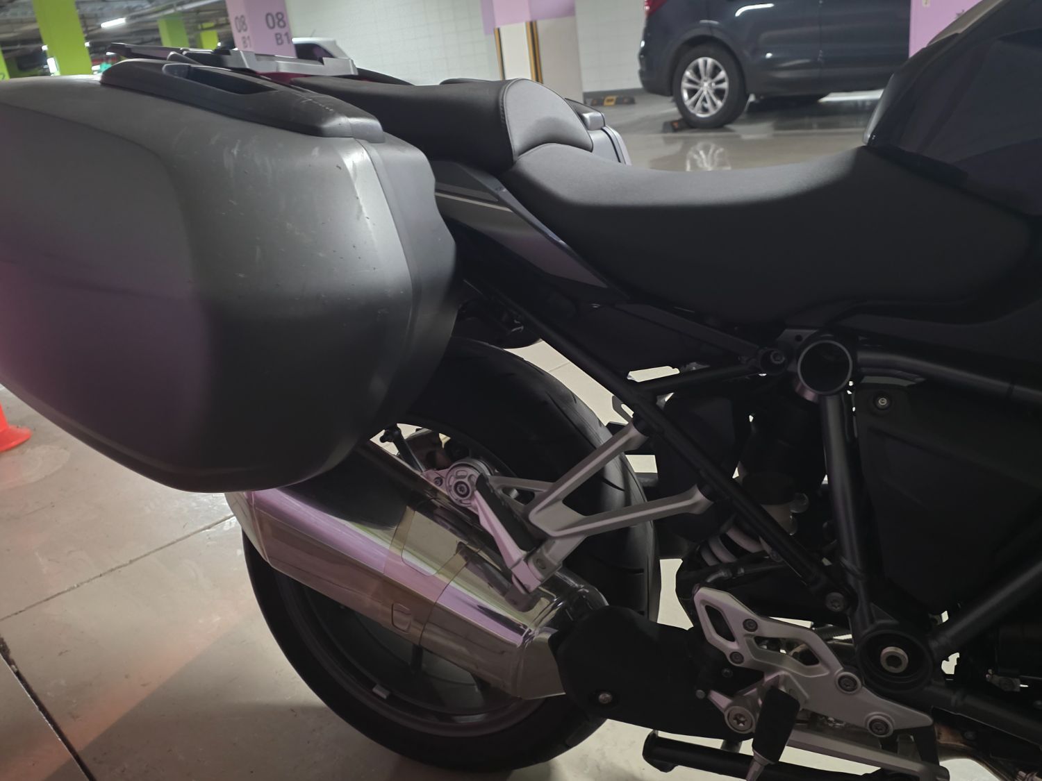 BMW R 1250 RS 2022 실버 사진 4