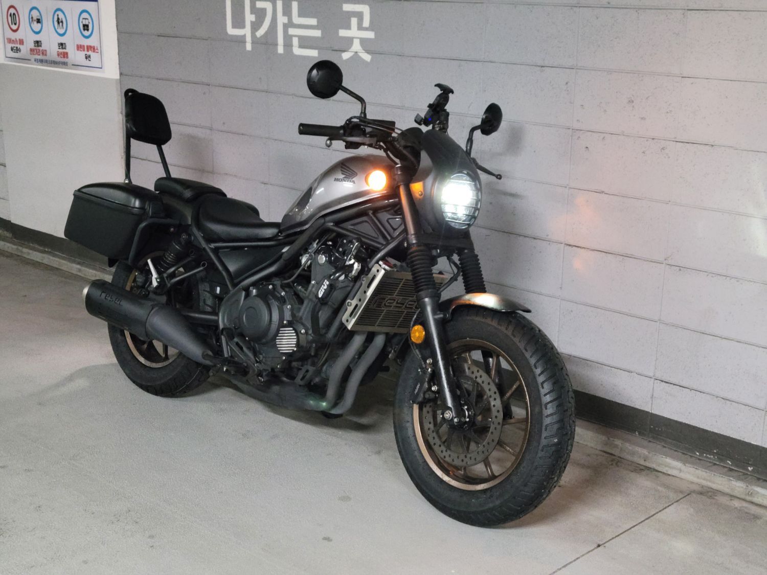 혼다 레블 500 2024년식 개인중고 703만원 | 라이트바겐