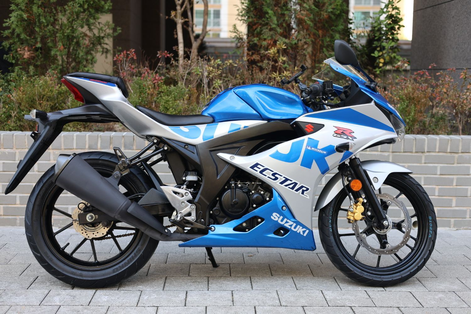 스즈키 GSX R 125 ABS thumb 2