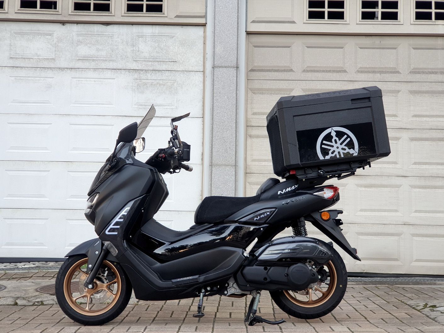 야마하 NMAX 125 thumb 2