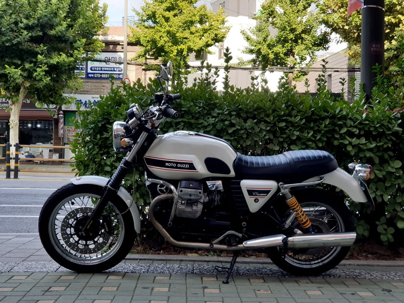 모토구찌 V7 클래식 thumb 2