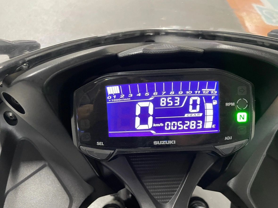 스즈키 GSX R 125 ABS thumb 2