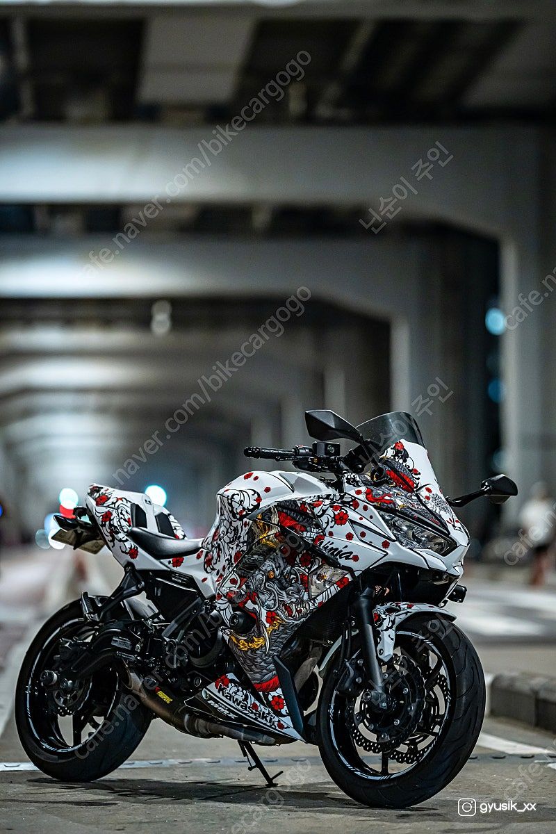 가와사키 닌자 650 thumb 2