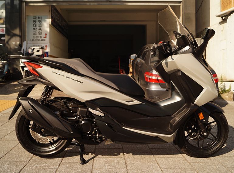 혼다 포르자 350 more