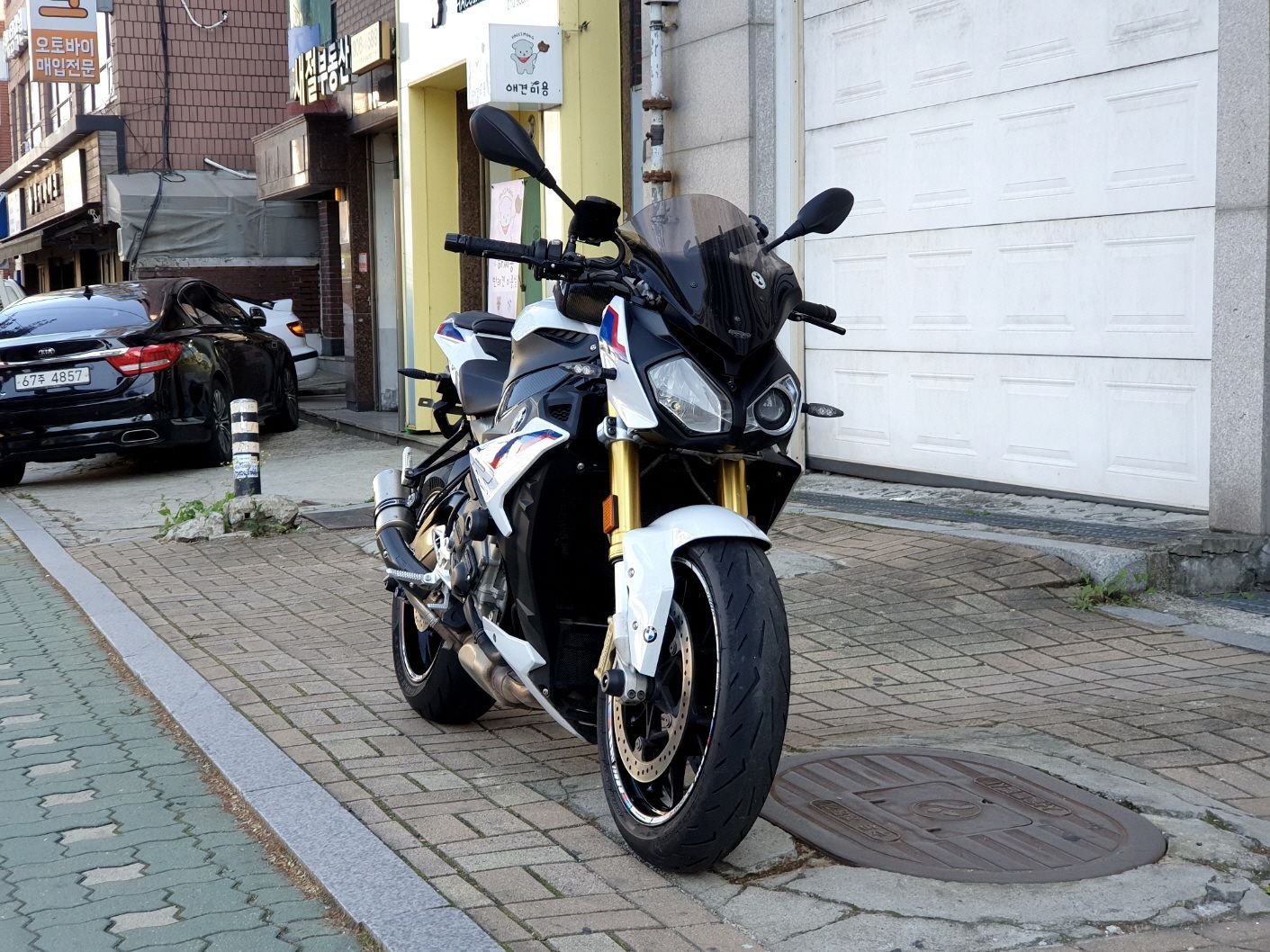 BMW S 1000 R more