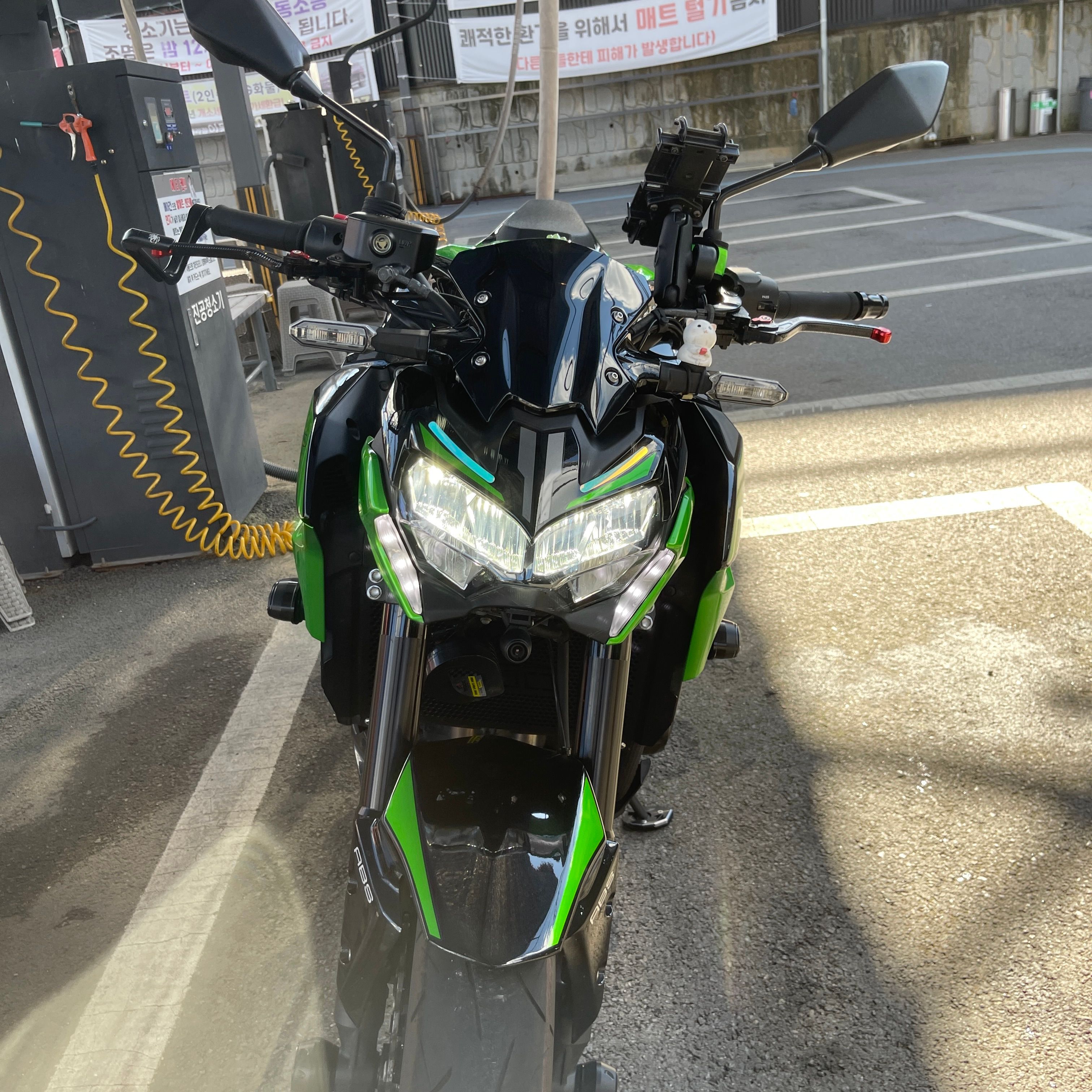 가와사키 Z 900 thumb 2