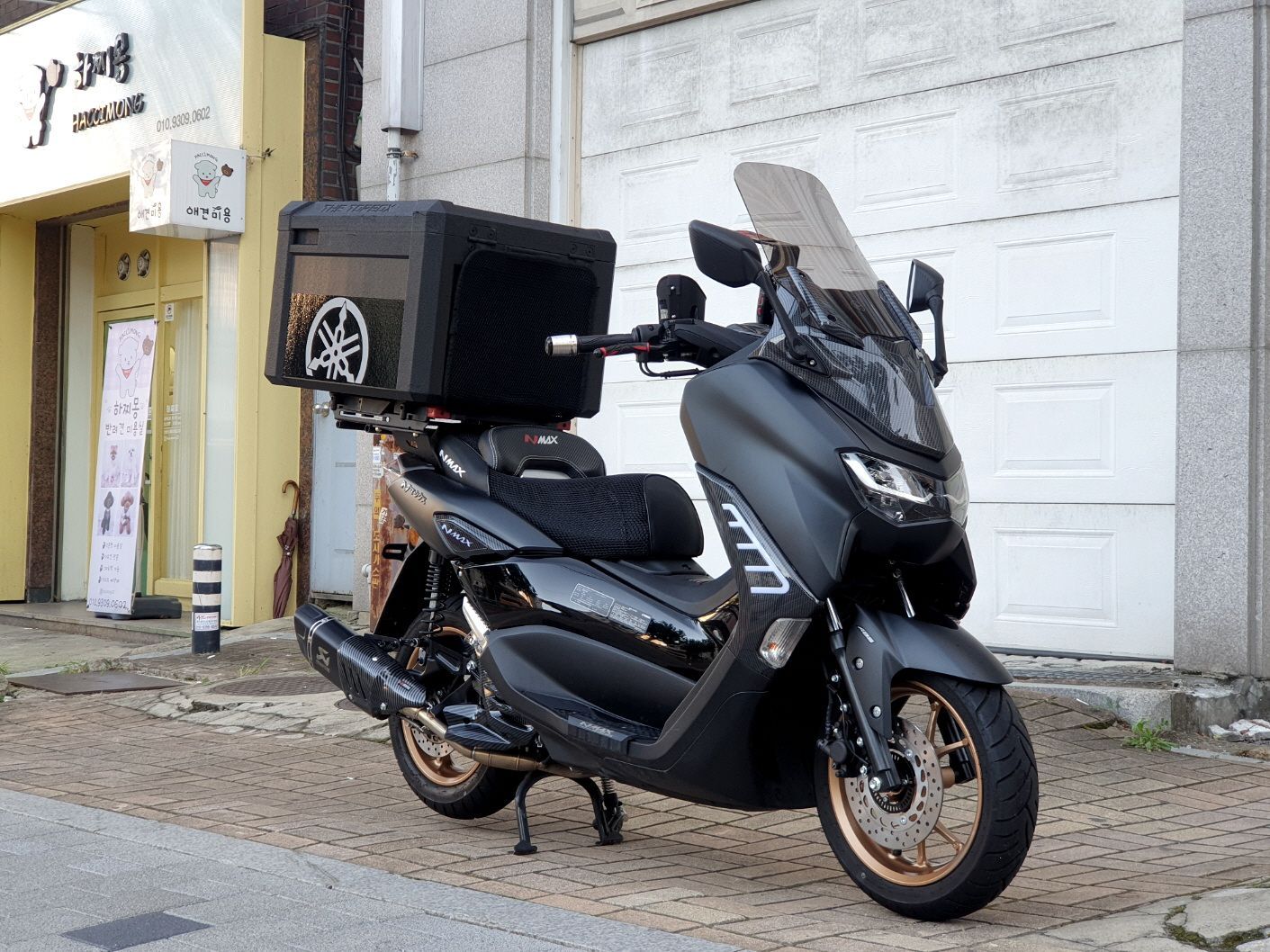 야마하 NMAX 125 more