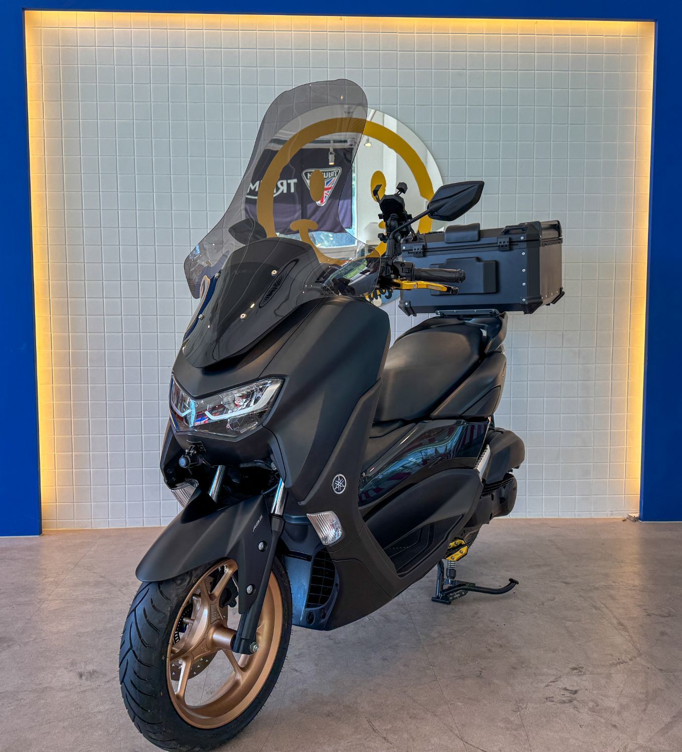 야마하 NMAX 125 more