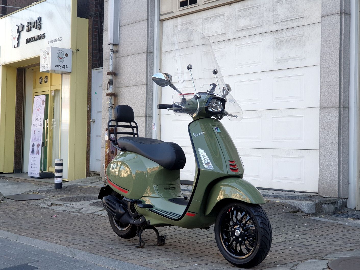 베스파 스프린트 125 ABS more