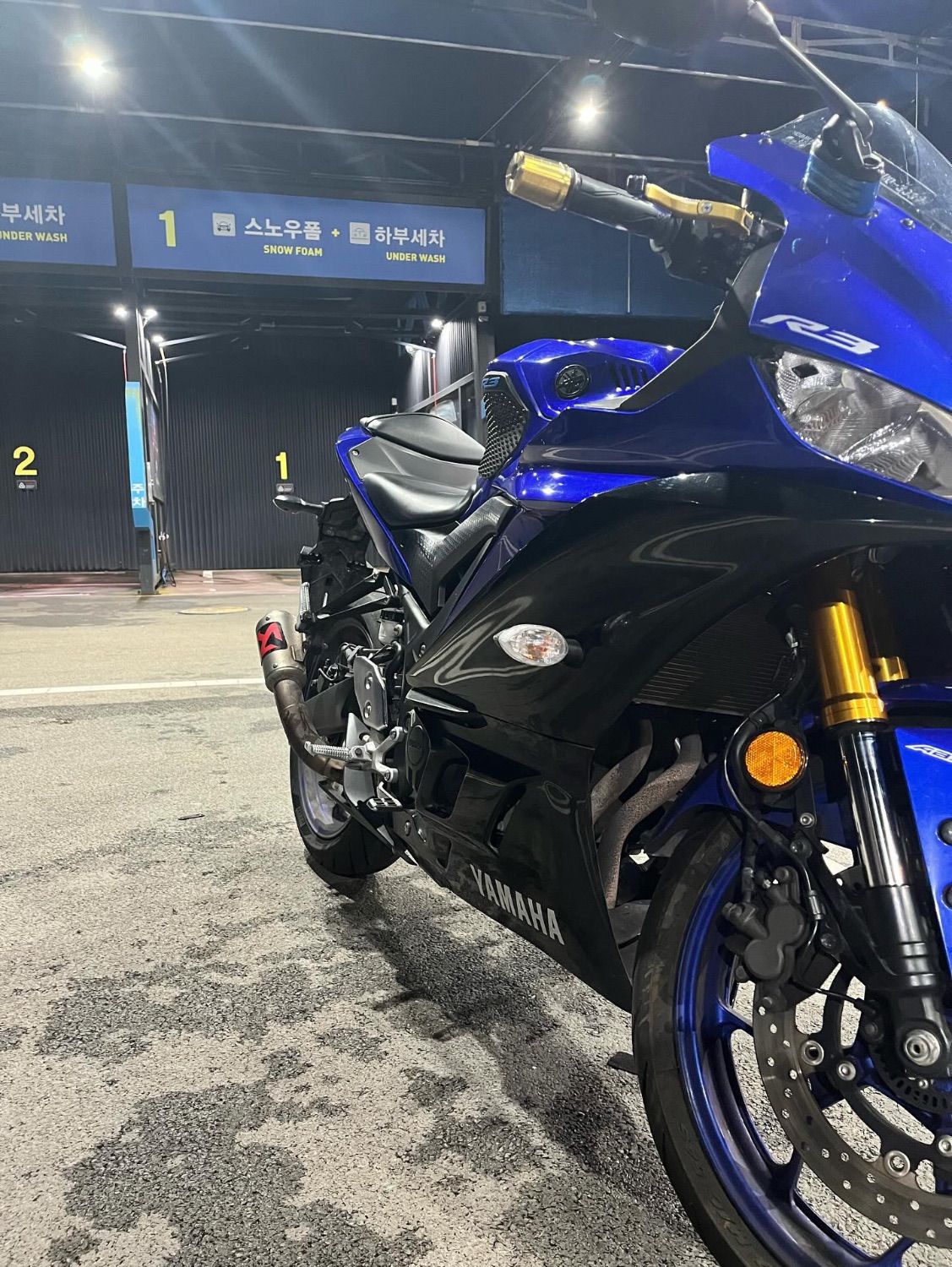 야마하 YZF R3 thumb 2
