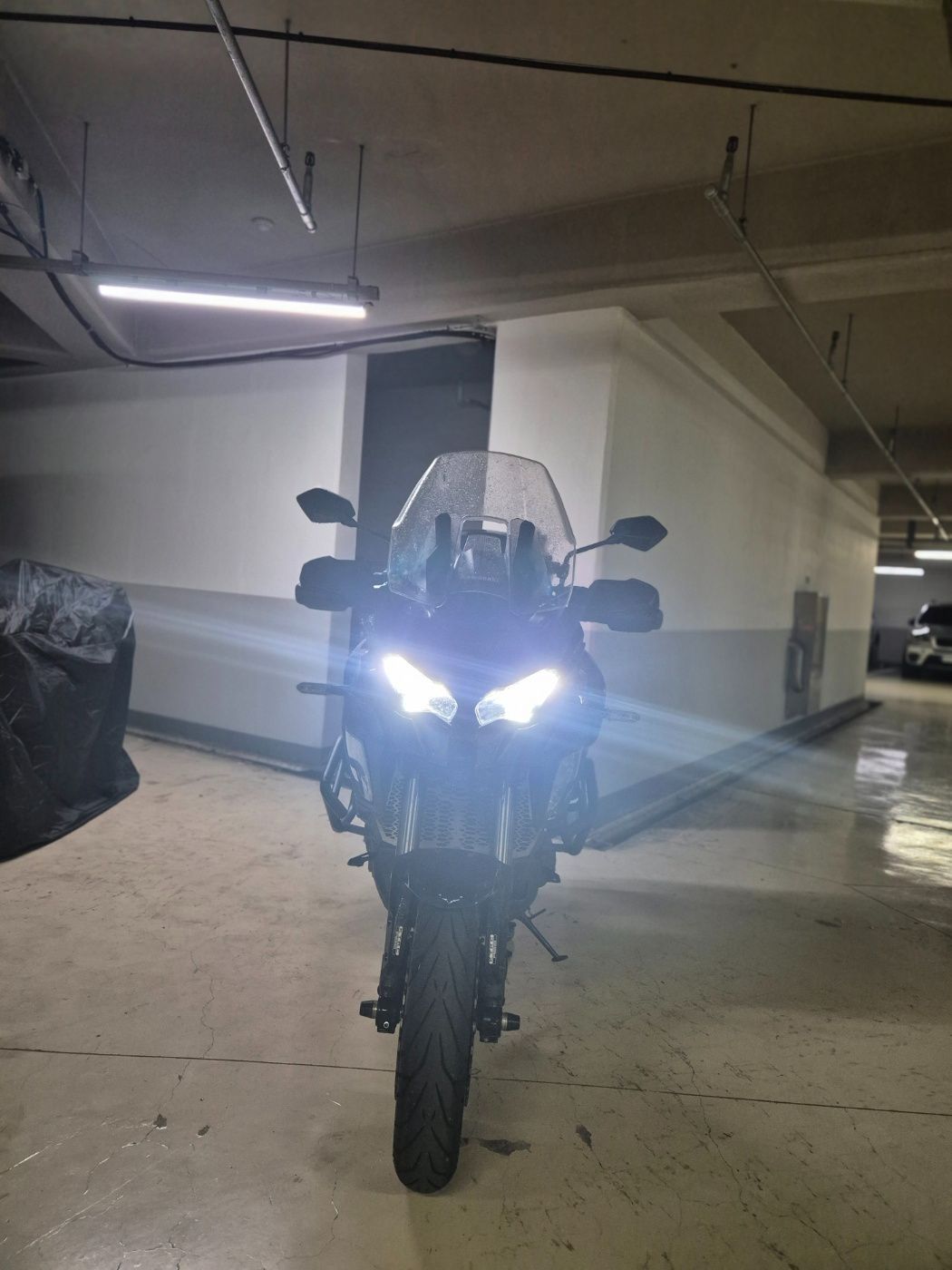 가와사키 버시스 1000 SE 2020 블랙 사진 2