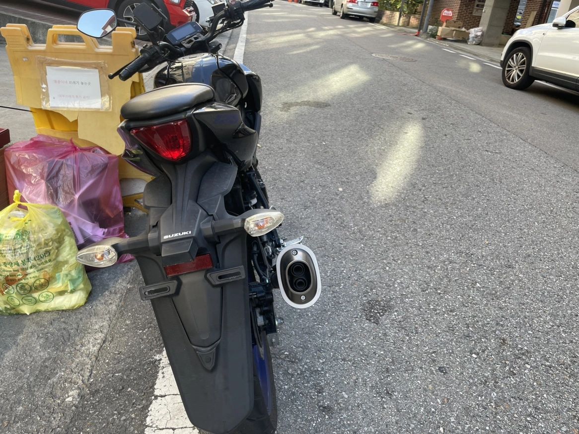 스즈키 GSX S 125 main