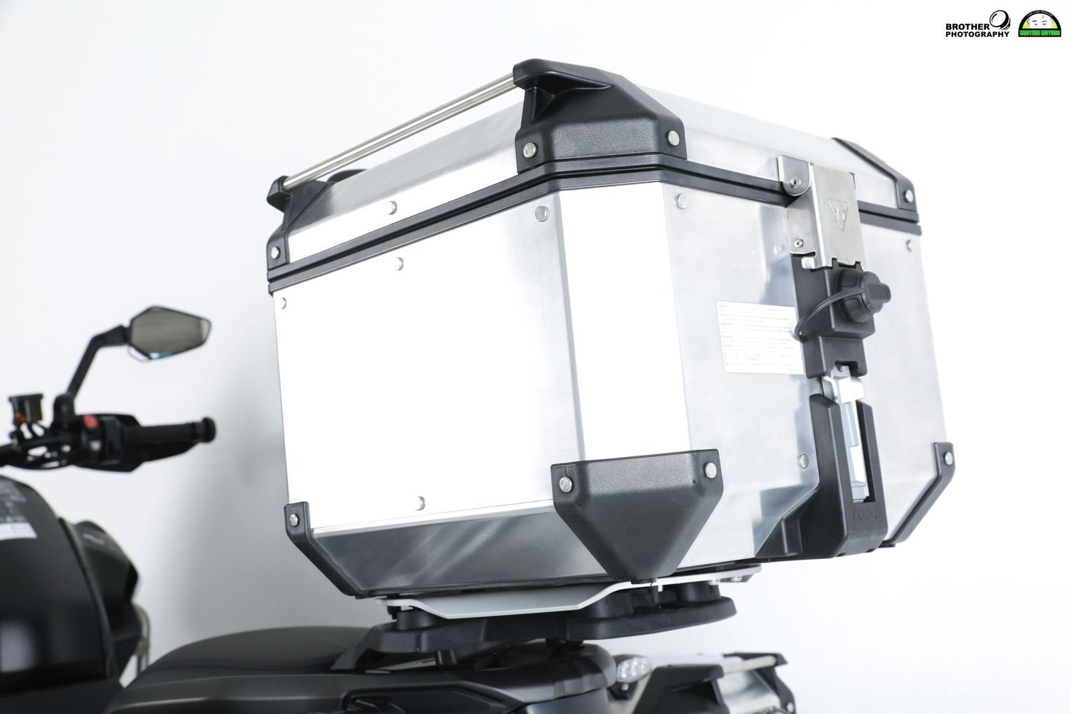 트라이엄프 타이거 1200 랠리 익스플로어 thumb 2