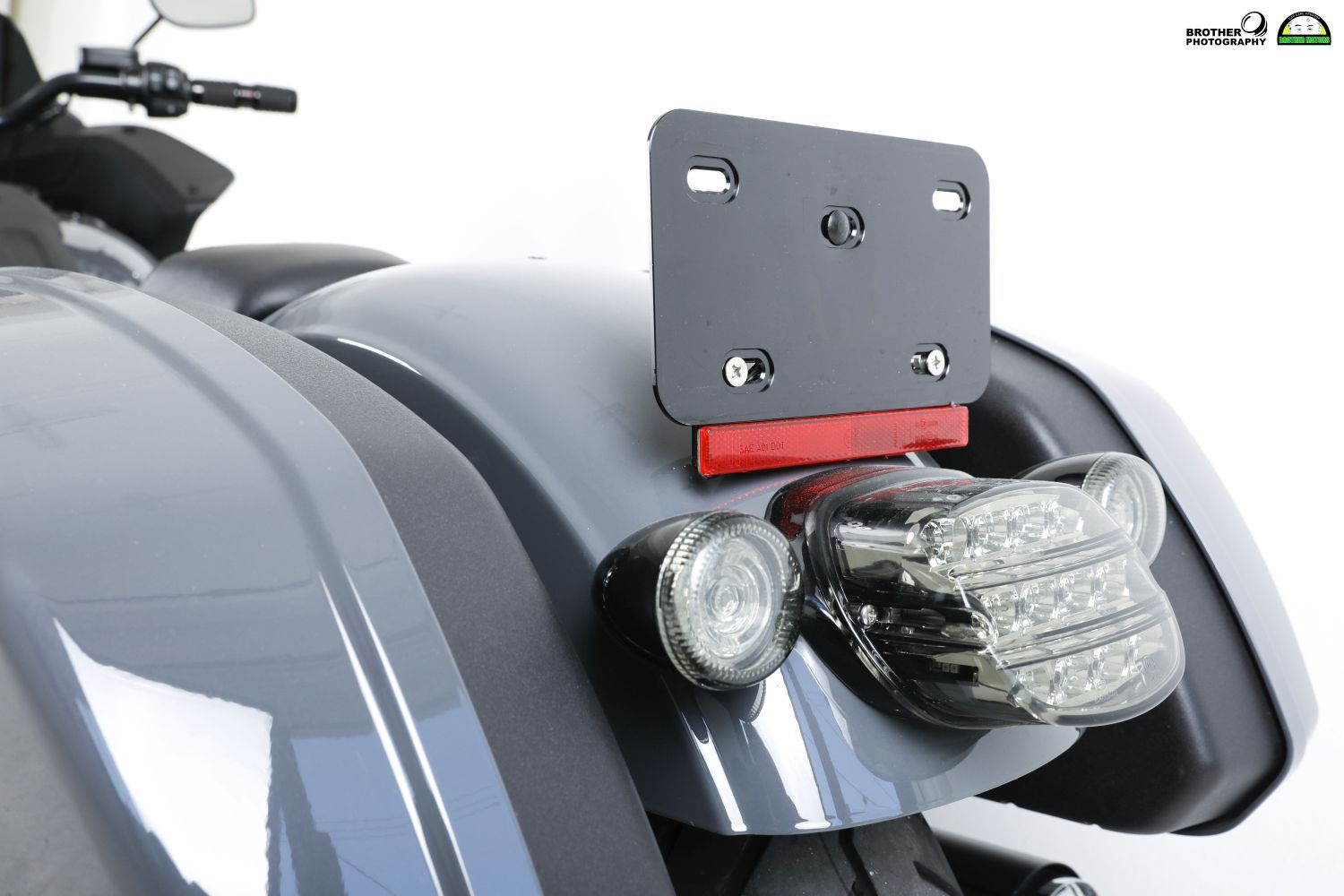 할리데이비슨 로우라이더 ST thumb 2