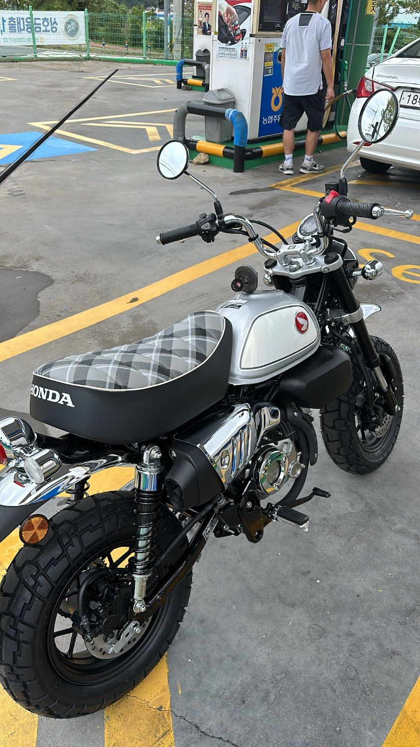 혼다 몽키 125 more