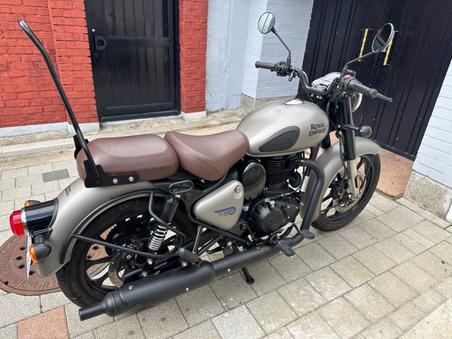 로얄엔필드 클래식 350 thumb 2