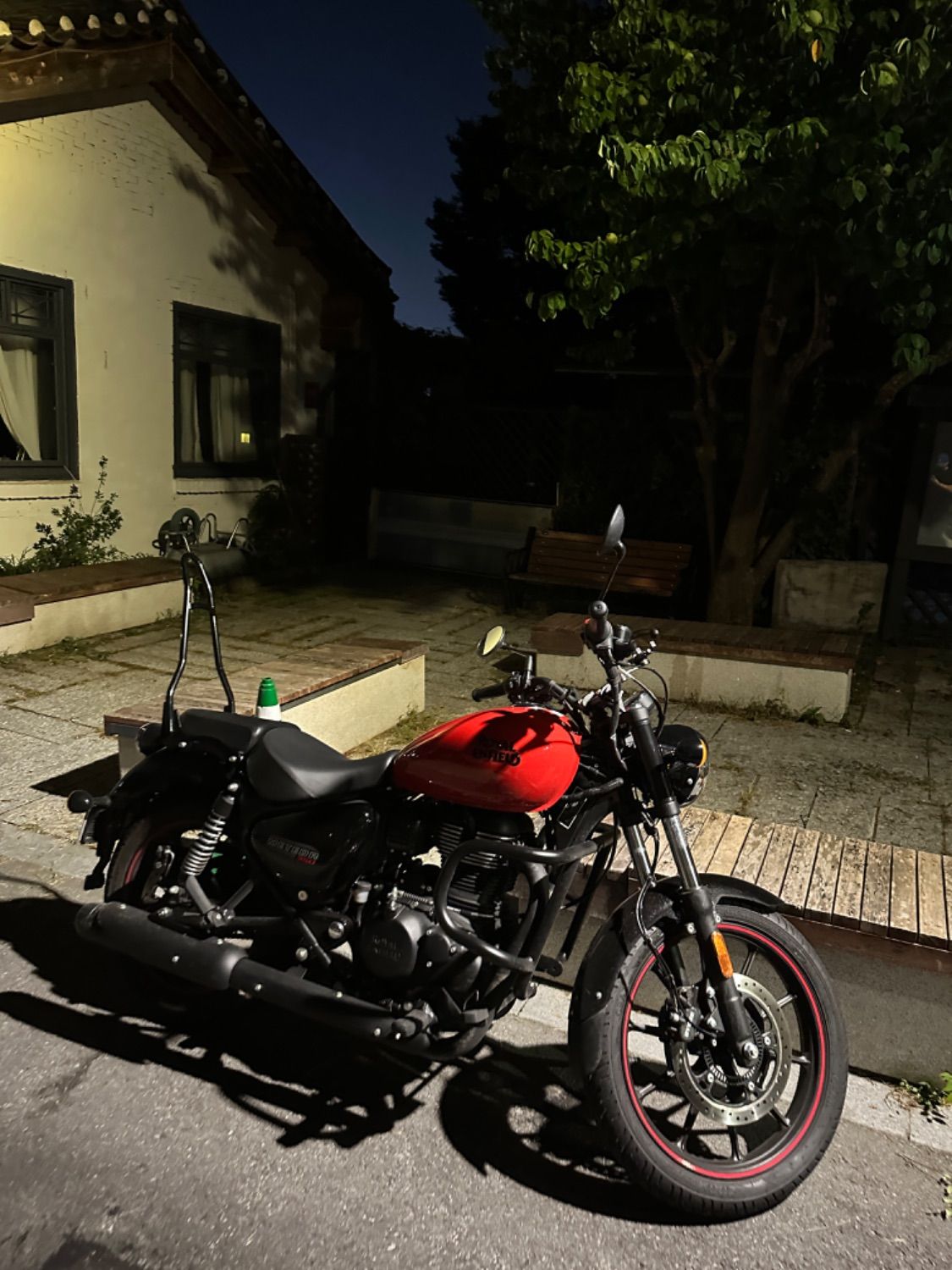 로얄엔필드 메테오 350 main