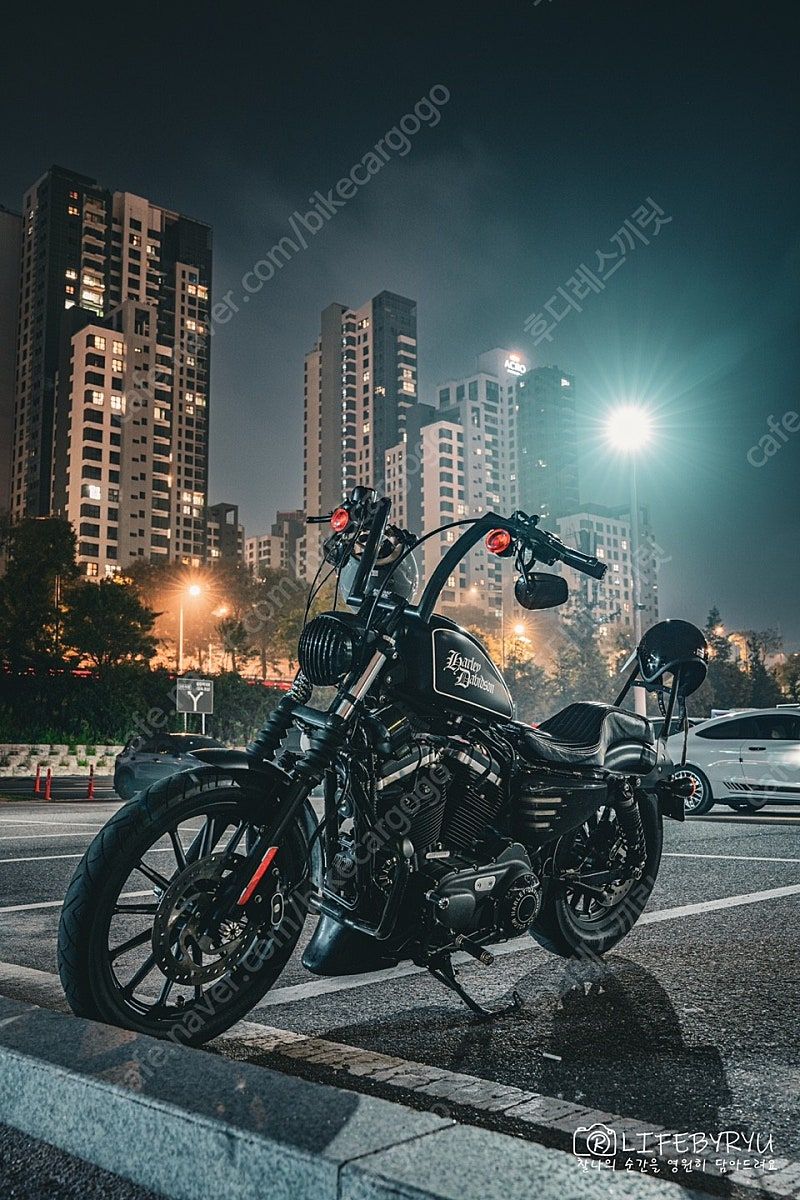 할리데이비슨 아이언 883 main