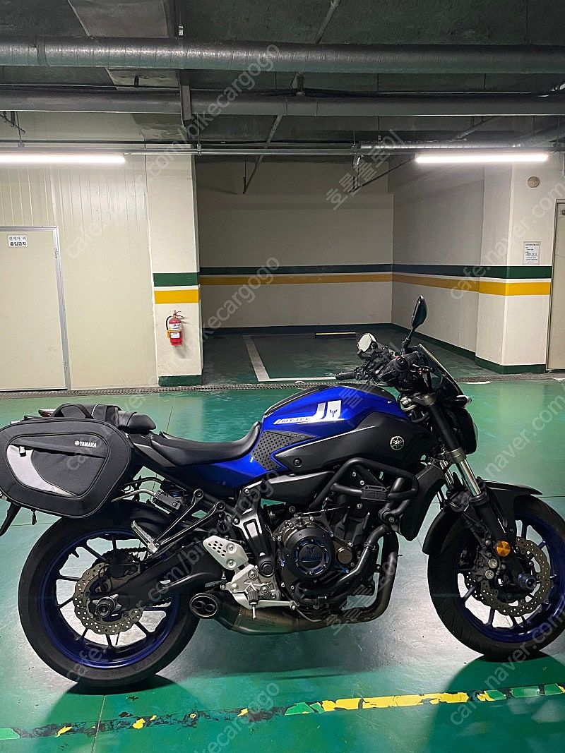 야마하 MT 07 more