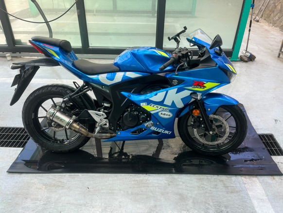 스즈키 GSX R 125 ABS main