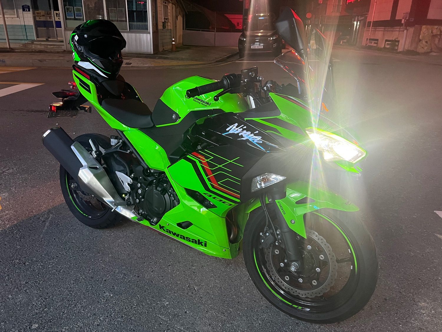 가와사키 닌자 400 ABS main